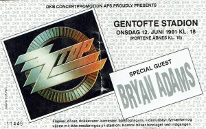 910612 - Biljett - ZZ Top & Bryan Adams